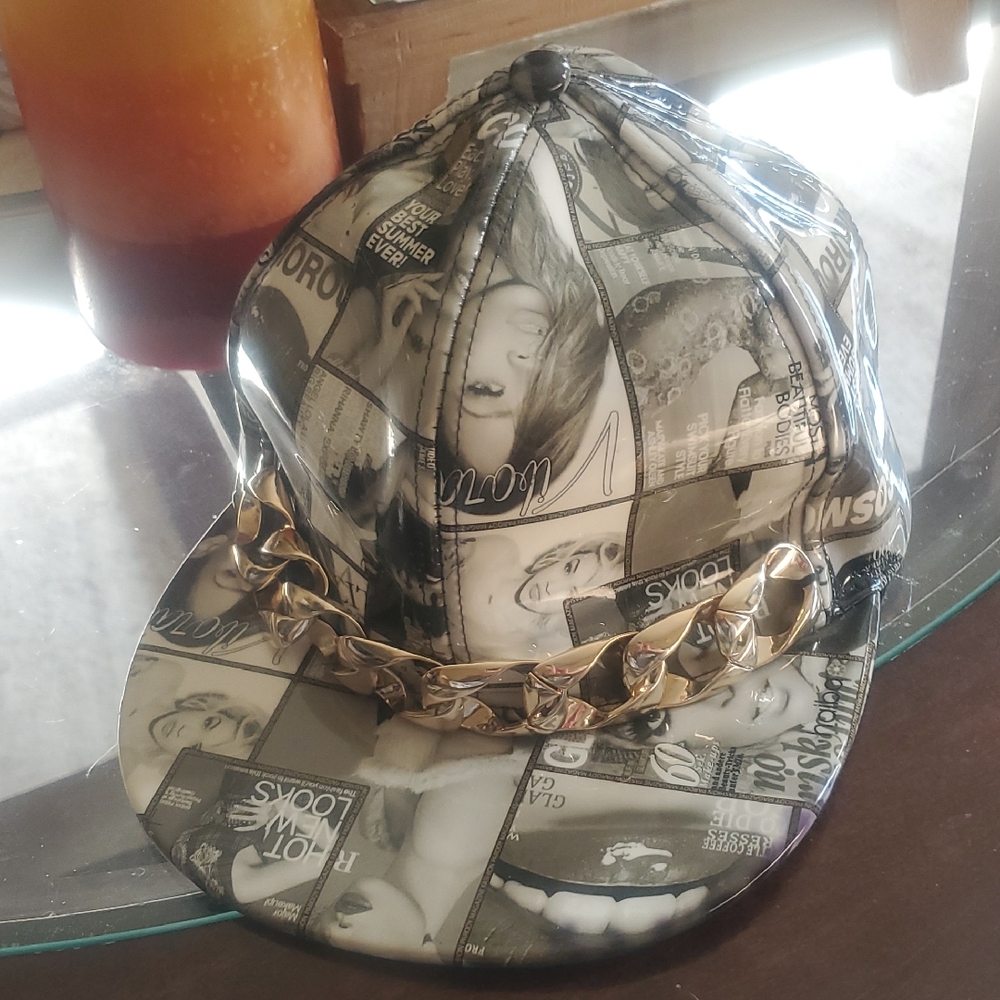 Stylish Black and Gold Graphic Cap